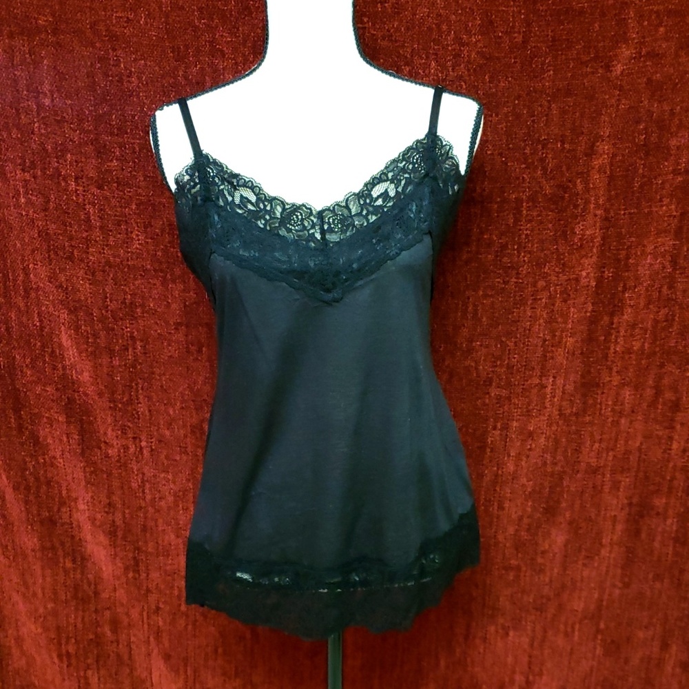 💲SALE💲Susan Lawrence Camisole Size M